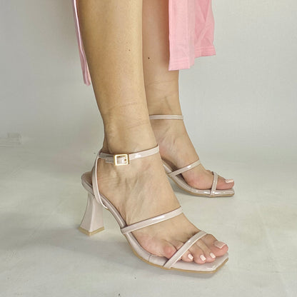 Zapatillas en color nude | INÉS