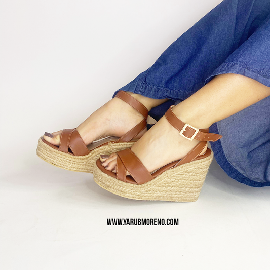 Alpargata de yute en color camel -ELENA